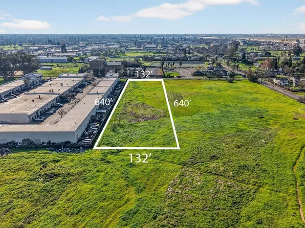 3433 I St, North Highlands, CA 95660