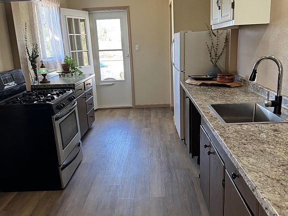 2nd image of 417 Charlies Ln