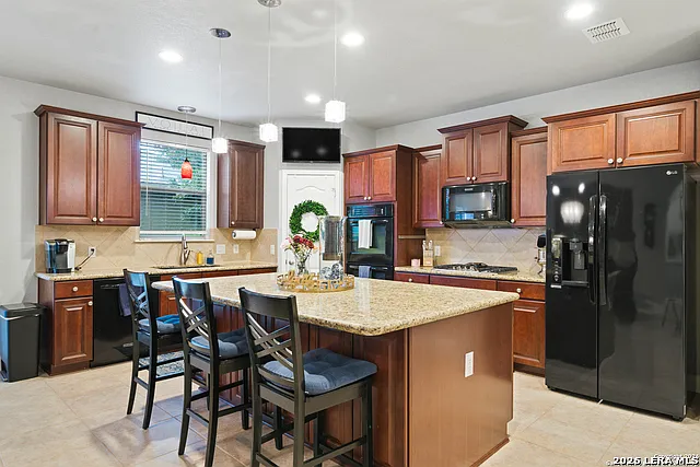 3615 Cypress Cpe — Photo 10