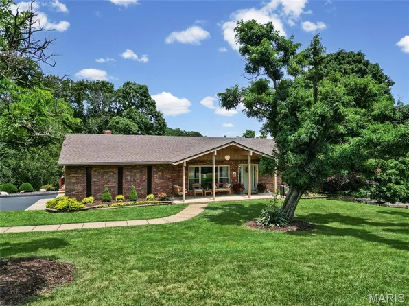 3529 Antonia Woods Dr, Imperial, MO 63052