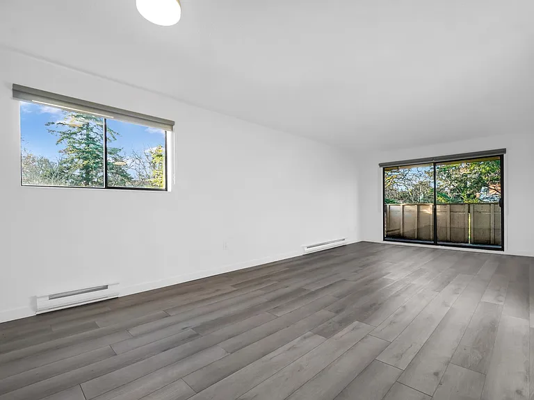 1010 McKenzie Ave #203 — Photo 13