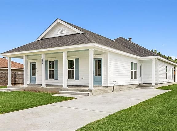 2nd image of 106 Havana St #B