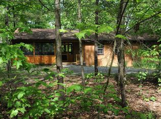 728 Ridge Rd, Rileyville, VA 22650