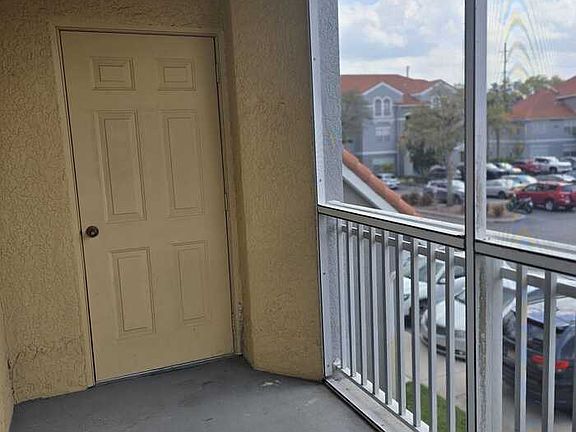 5th image of 18001 Richmond Place Dr APT 322