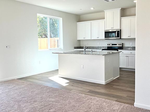5th image of 6614 Arena Way