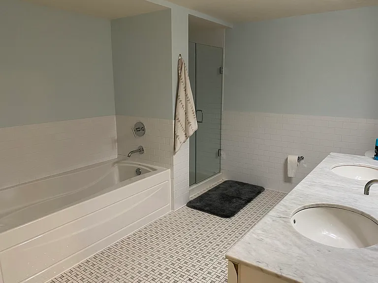 700 Grove St #4F — Photo 10