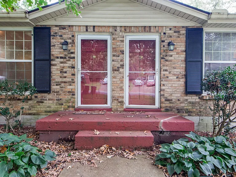 845A Oakwood Terrace Dr — Photo 4