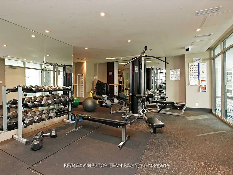 81 Navy Wharf Ct #3611 — Photo 10