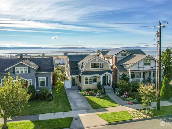 1228 Grand Avenue, Everett, WA 98201