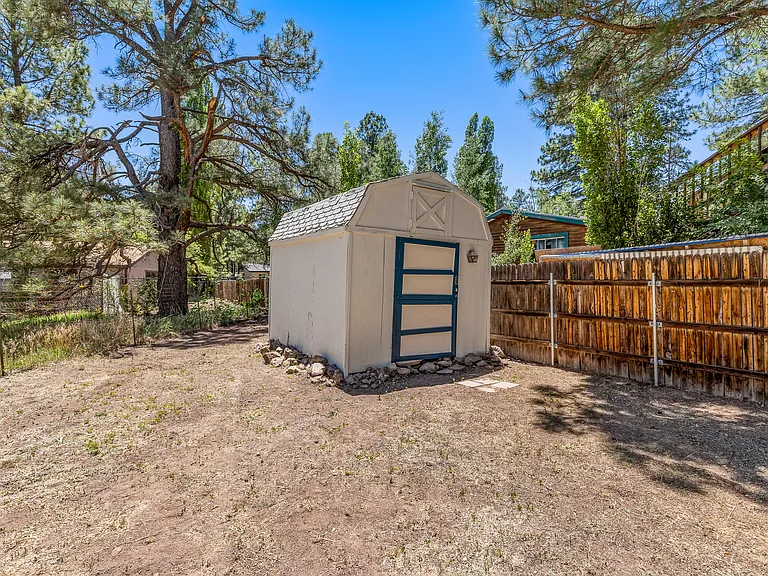 2134 Chuska Ovi — Photo 23