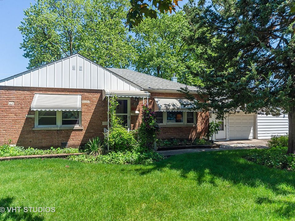 1st image of 402 Morse Dr
