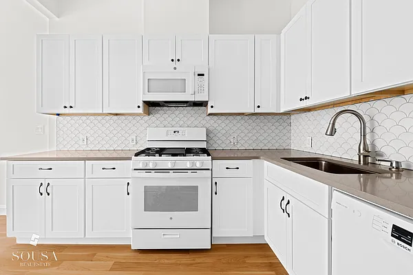 Rented by Sousa Real Estate, Inc. | media 12