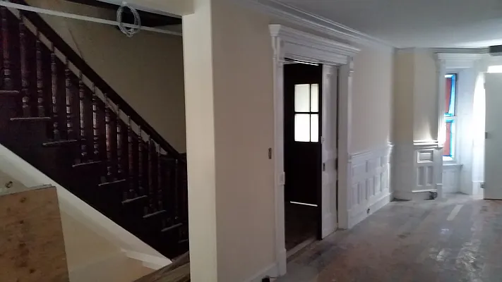 Rented by VMS Capital | media 34