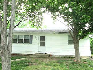 1st image of 4409 Stevendave Dr