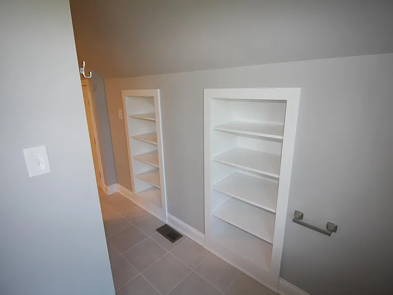 48 Aston Row Ln #B — Photo 14