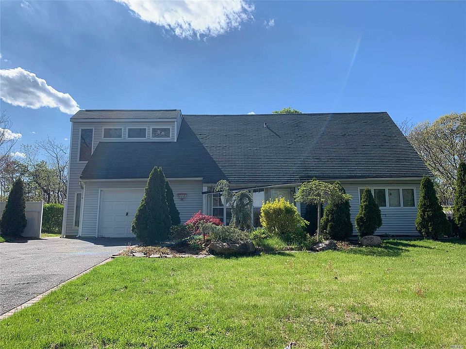 1st image of 6 Harford Dr