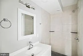 1443 N 8th St #5 — Photo 7