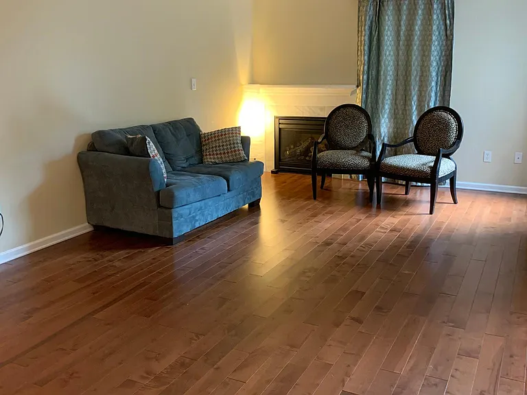 18 Greenbriar Dr #C — Photo 6