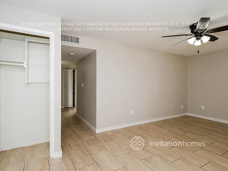 2211 N 54th Ln — Photo 11
