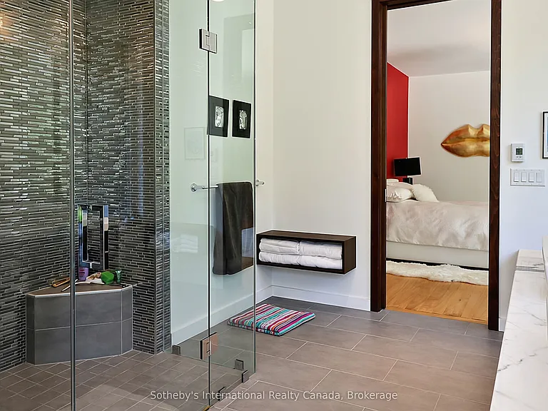 4 Holly Ct — Photo 24