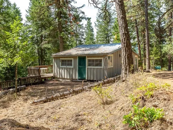 14143 N Shallow Beach Ln, Newman Lake, WA 99025