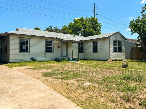 726 E Cornelia Cir