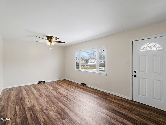 4th image of 3055 Freyer Rd