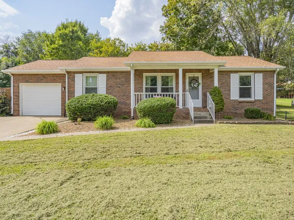 1732 Broadripple Dr, Clarksville, TN 37042