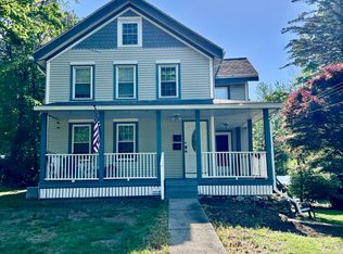 10 Franklin St #1, Medway, MA 02053