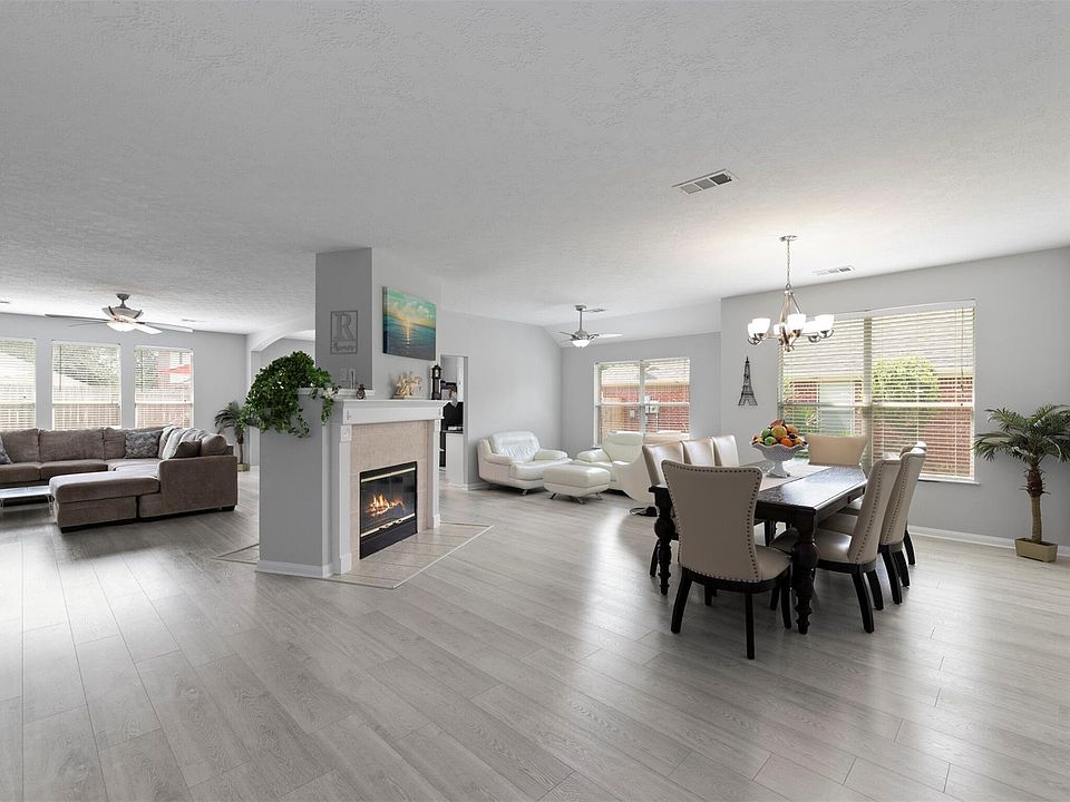 1st image of 20438 Misty Cove Dr
