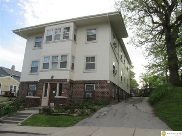 145 N 34th St #1-6, Omaha, NE 68131