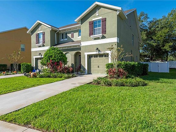 2nd image of 1554 Peterson Pl