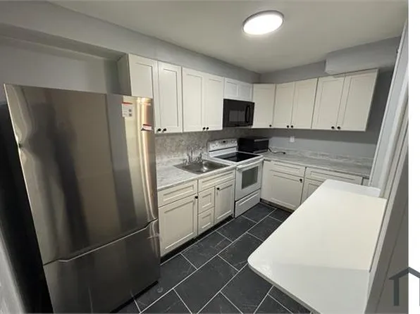 8100 Del Haven Rd, Baltimore, MD 21222