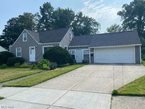 1121 Genesee Ave, Mayfield Heights, OH 44124