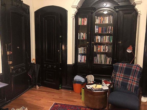 3rd image of 65 S Portland Ave APT 4