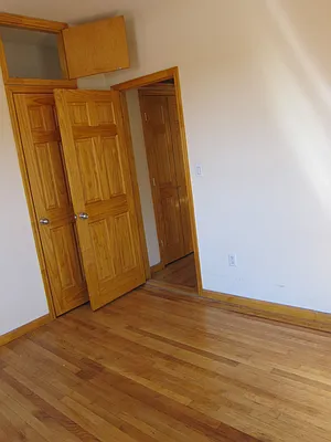 Rented by Realty 2000 Corp | media 12