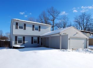 5875 Big Pine Ct, Ypsilanti, MI