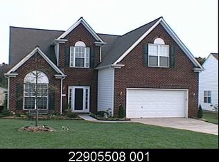 8818 Fieldcroft Dr, Charlotte, NC 28277