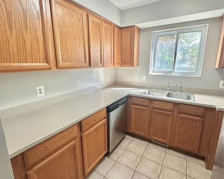 33423 Jefferson Ave #23 — Photo 7