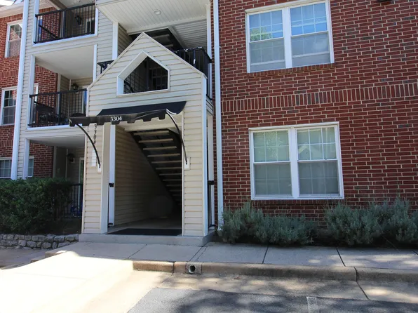 3304 Wyndham Cir APT 334, Alexandria, VA 22302