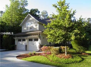 16 Pine Shadow Ct, Bluffton, SC 29910