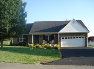 62 Pineview Loop, Columbia, KY 42728