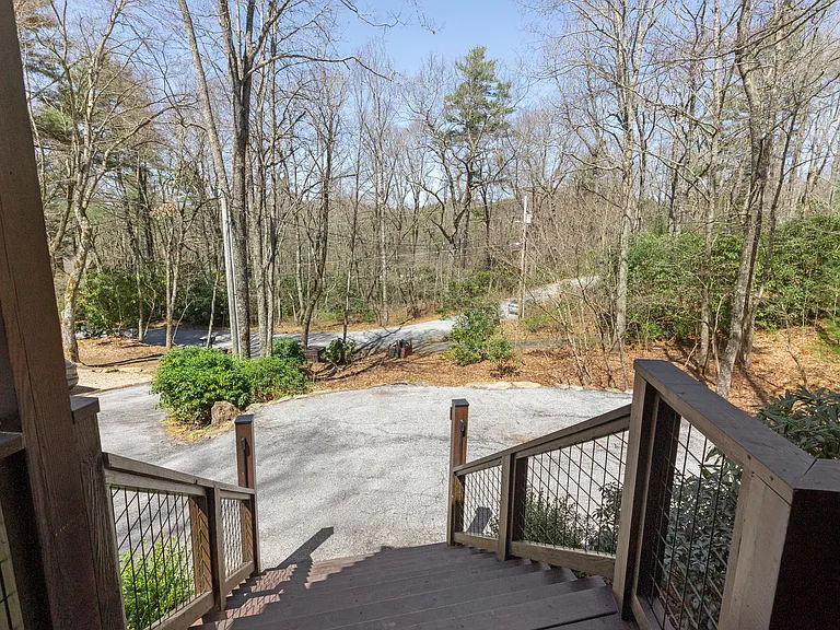125 Harris Dr — Photo 30
