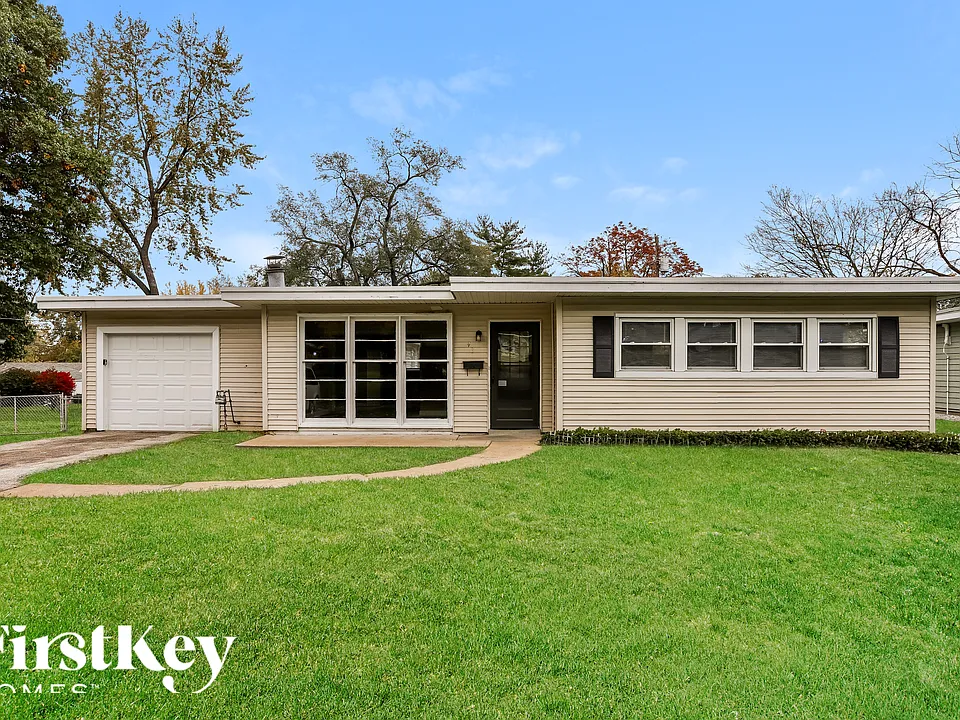 43 Marquette Dr