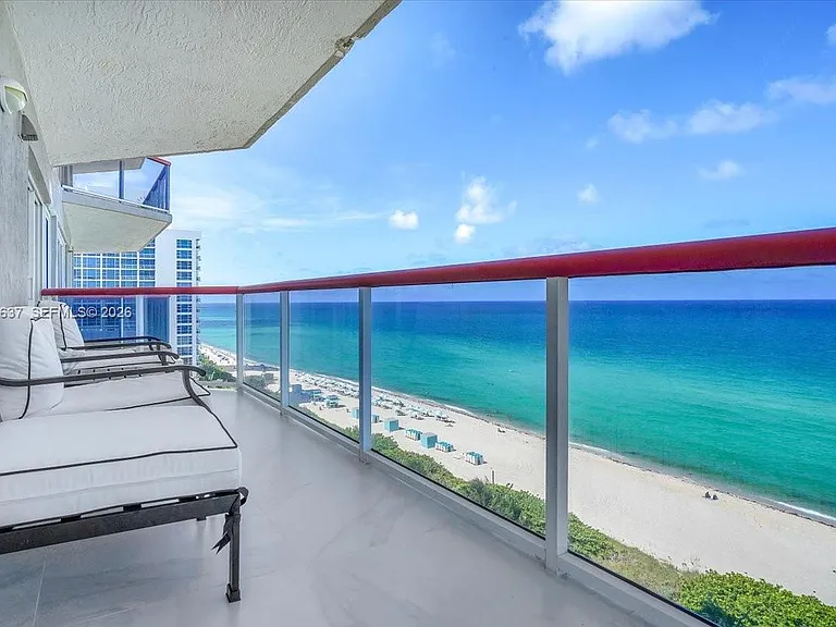6767 Collins Ave #1110 — Photo 30