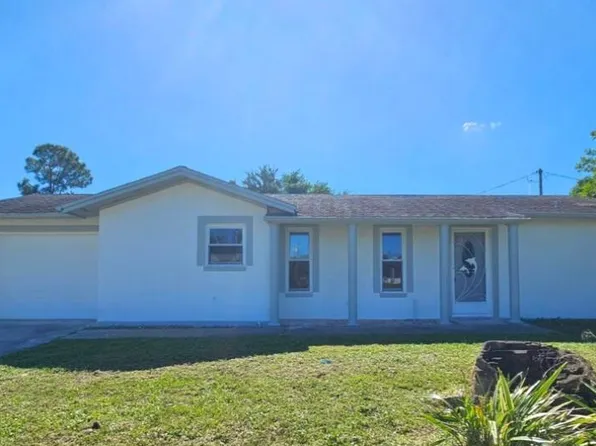 592 SW Banks Ter Terrace, Port St Lucie, FL 34953