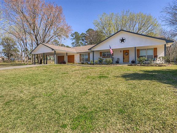 2nd image of 10960 Meadow Wood Ln