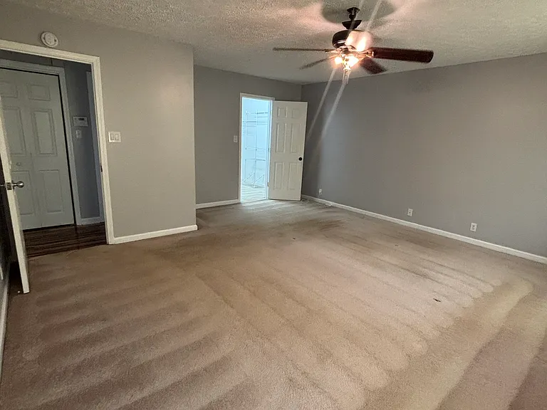 1027 Davidson Dr — Photo 26