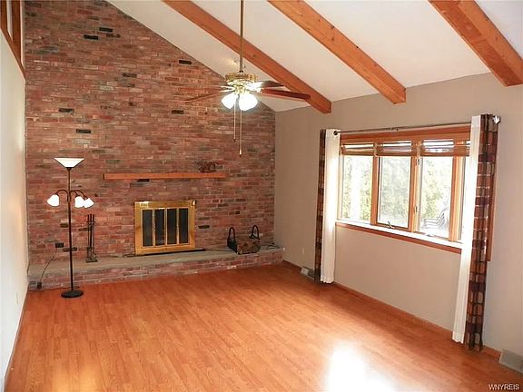 2nd image of 3 Homewood Ct