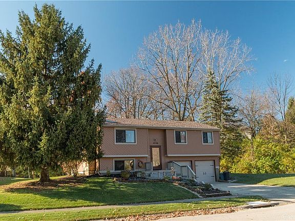 3rd image of 2206 Manton Dr